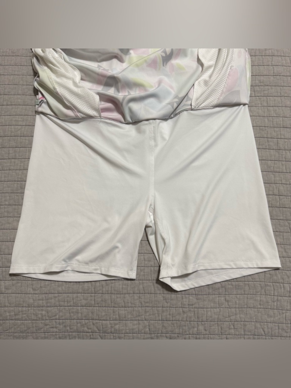 Tommy Bahama Golf Athletic Sport Skort Built in Shorts Floral Women's Size Large - Picture 9 of 14